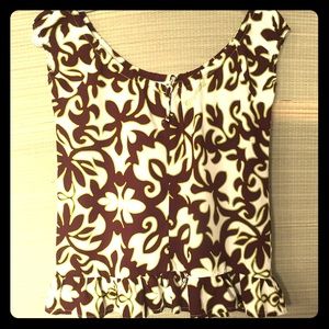 Manuheali’i  Short Sleeve Peasant Blouse Hawaii. Medium, but really XS. See pics